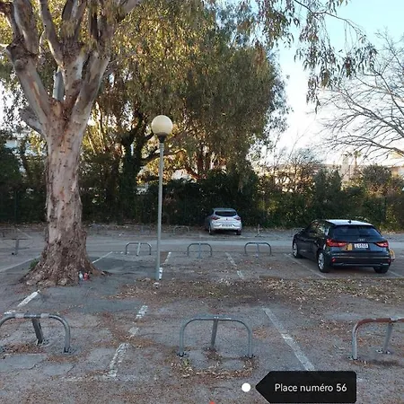 Casa Laura -parking - Pool アパート