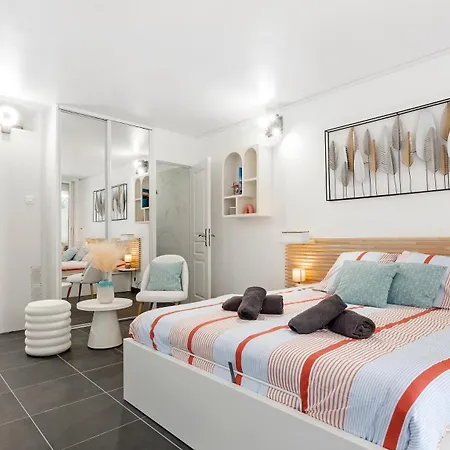 アパート Casa Laura -parking - Pool サントロペ